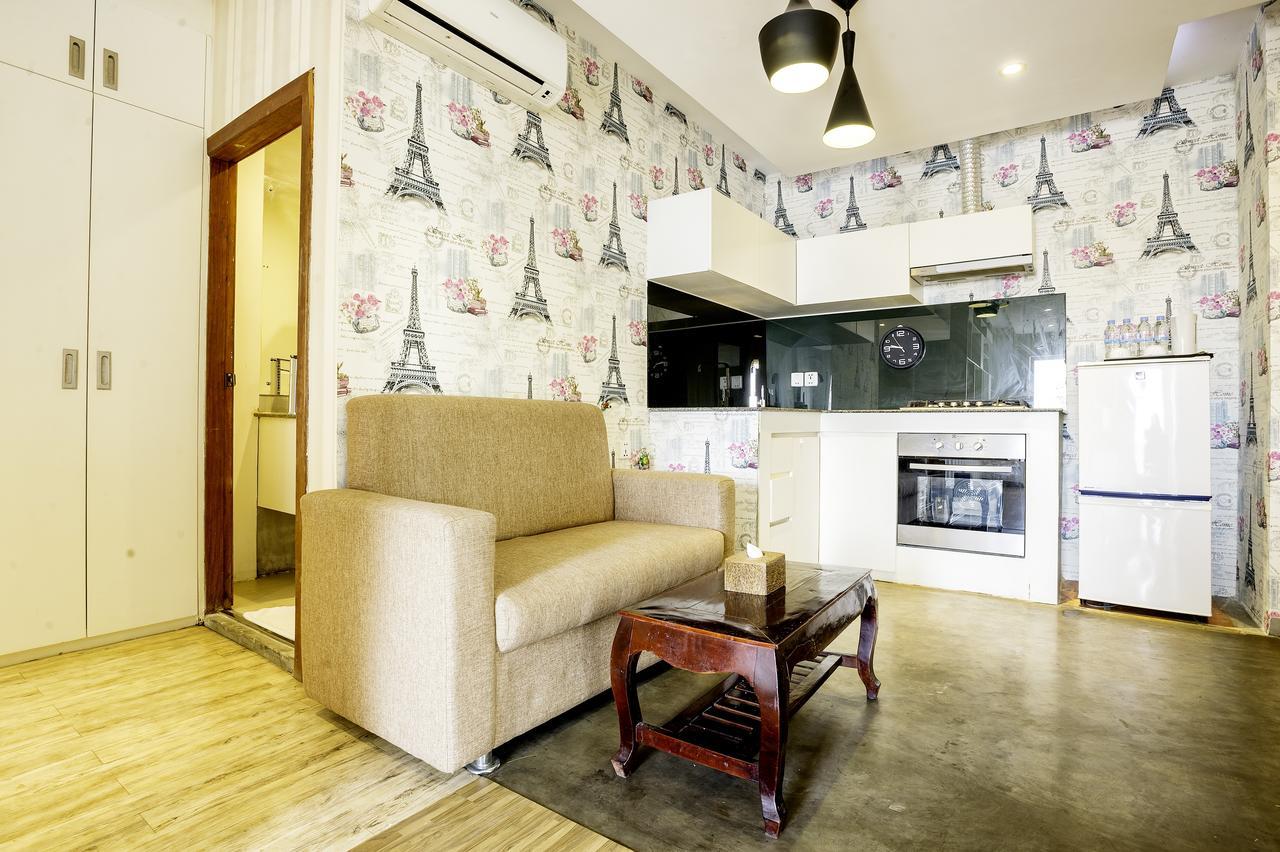 White Residence Hotel & Apartment Phnom Penh Bagian luar foto