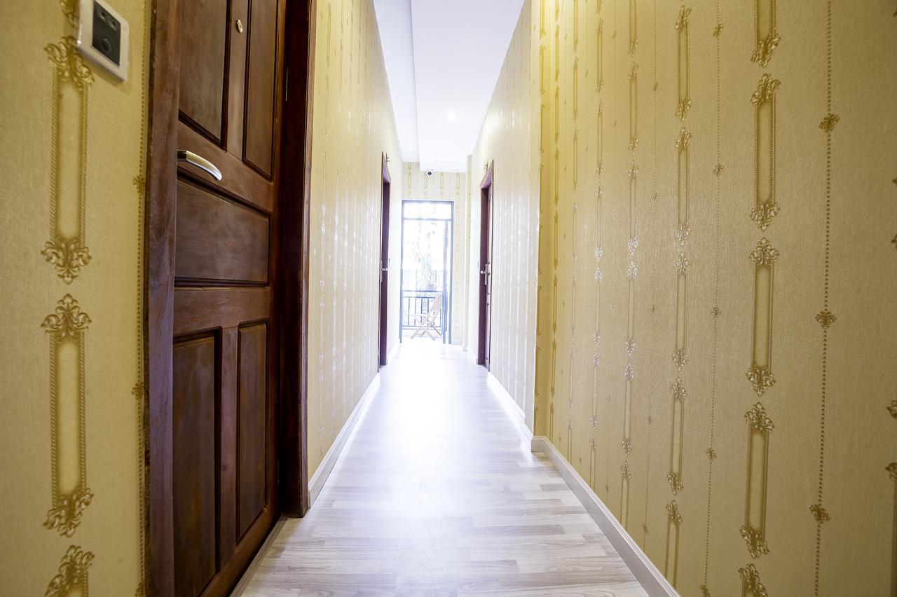 White Residence Hotel & Apartment Phnom Penh Bagian luar foto